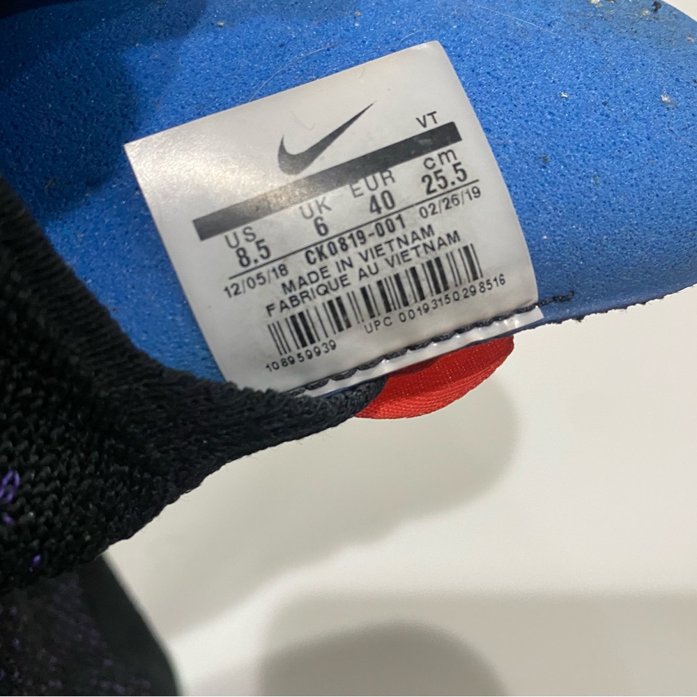 Nike Epic Phantom React Flyknit running shoe in 'Black Multi'. Womens size 8.5 - Picture 8 of 8